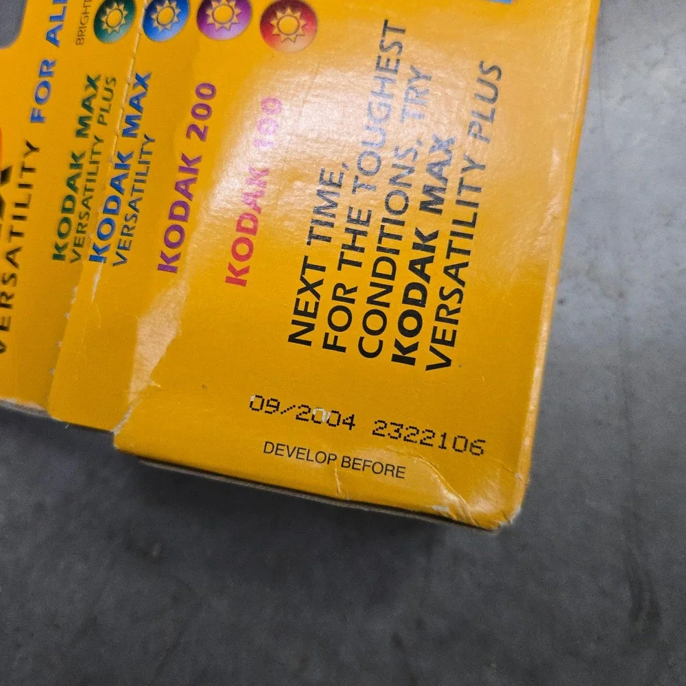 VTG Kodak Max 400 35mm Film Color Print 24 Exp 3 Rolls Expired 2004 Photography